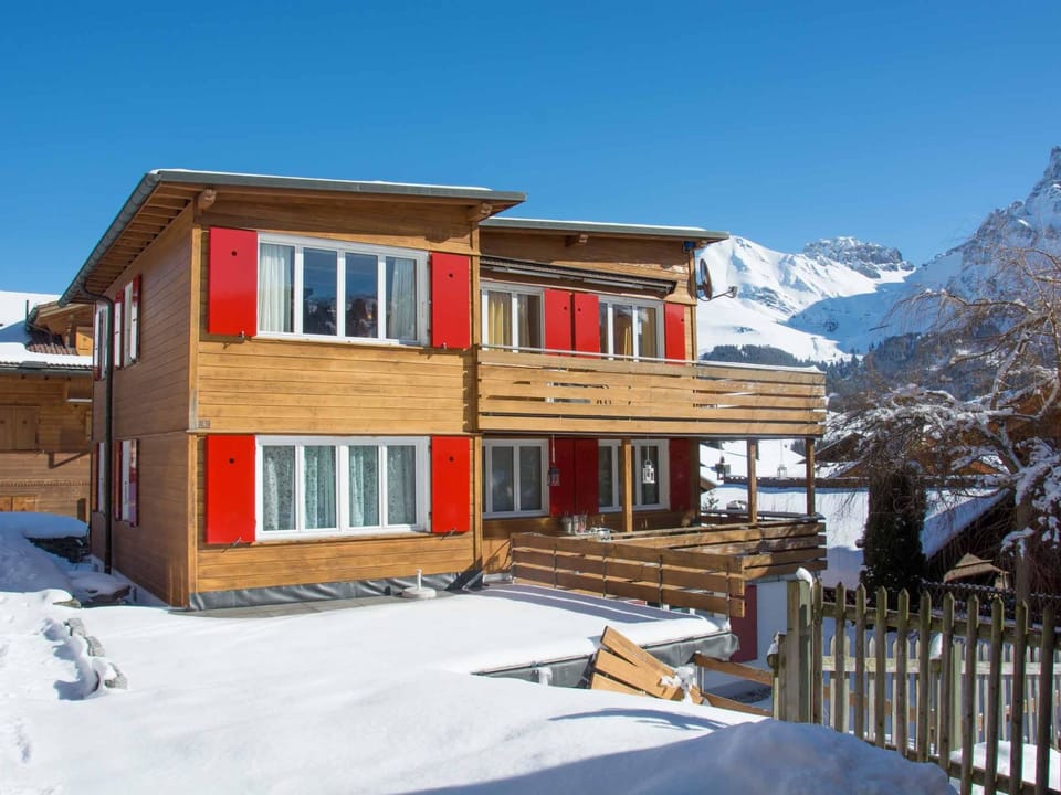 Chalet Azeno OG Appartement/Fewo, Dusche und Badewanne, 2 Schlafräume Apartment in Adelboden