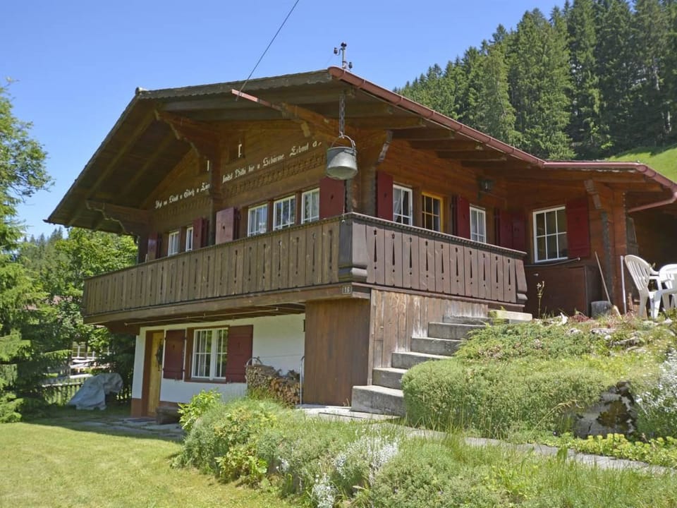 Chalet Iris Appartement/Fewo, Dusche, WC, 2 Schlafräume 3-Zimmerwohnung Apartment in Adelboden