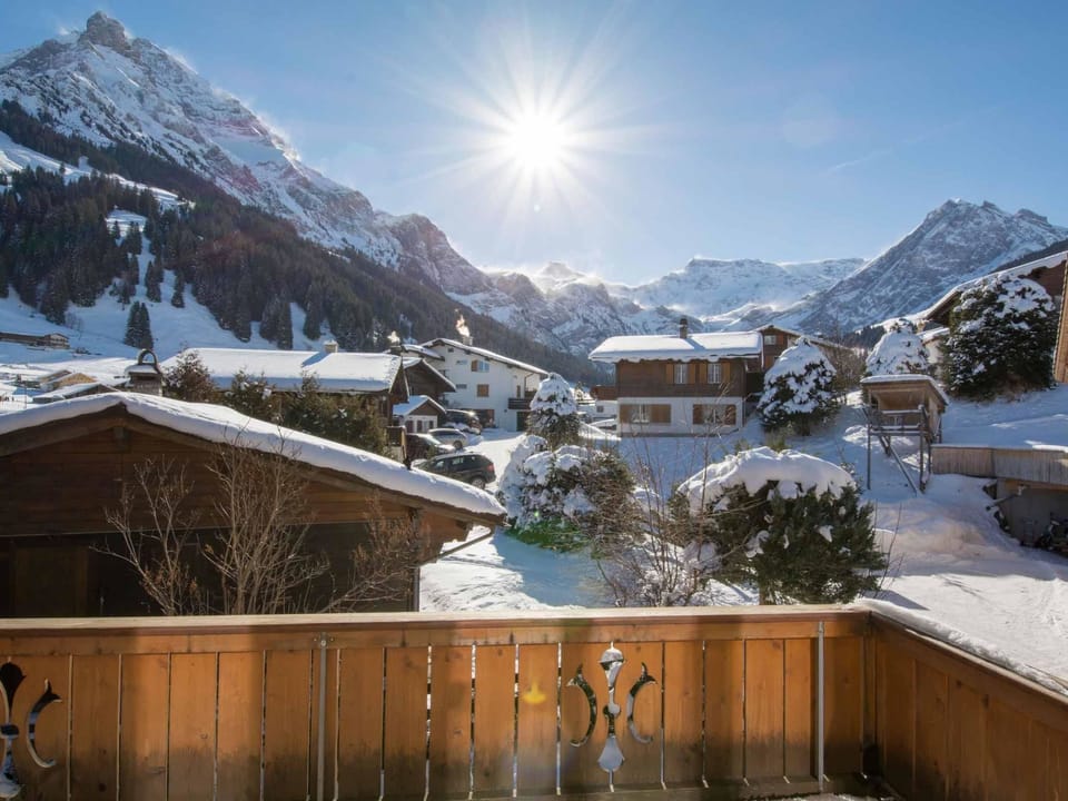 Chalet Apollo Appartement/Fewo, Dusche, WC, 3 Schlafräume 4-Zimmerwohnung Apartment in Adelboden