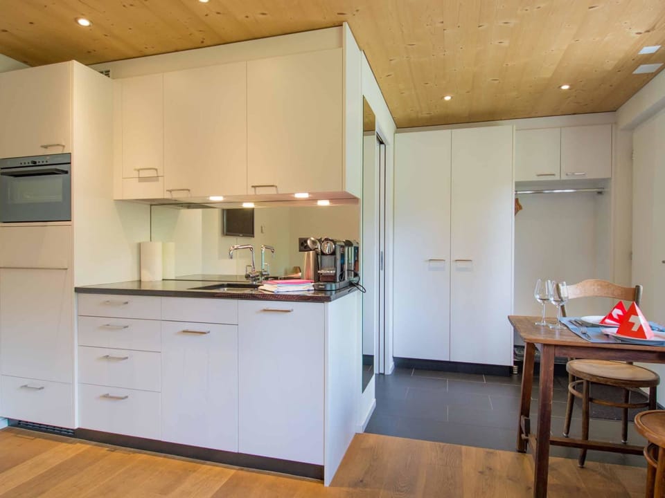 Studio Riseten Appartement/Fewo, Dusche, WC, 1 Schlafraum 1-Zimmerwohnung Apartment in Adelboden