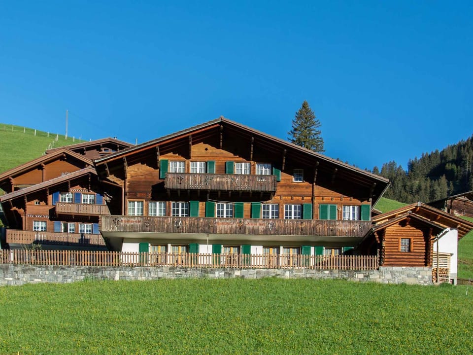 Am Strubelweg Appartement/Fewo, Dusche, WC, 3 Schlafräume 5.5-Zimmerwohnung Apartment in Adelboden