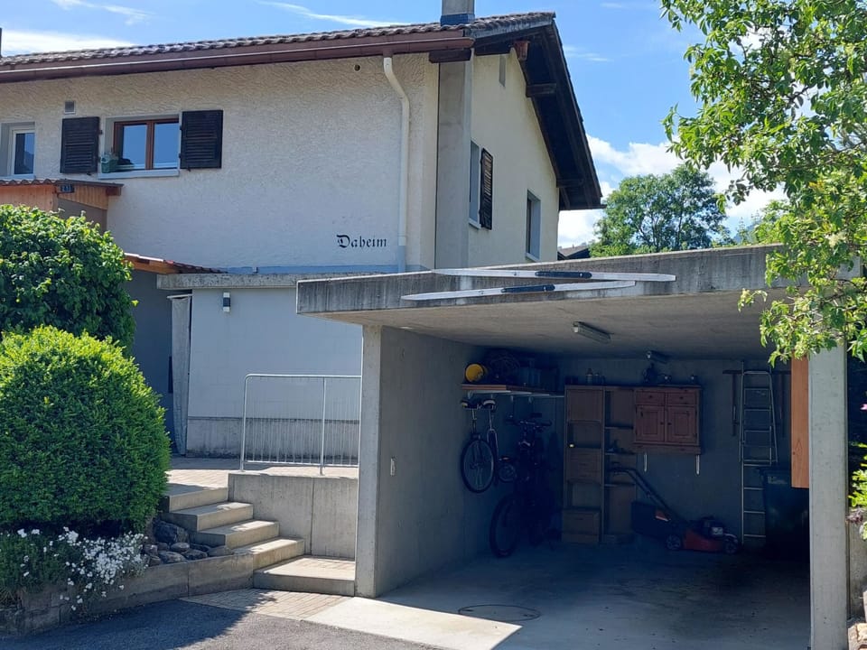 Daheim Appartement/Fewo, Dusche oder Bad, WC 3-Bettwohnung Apartment in Saanen