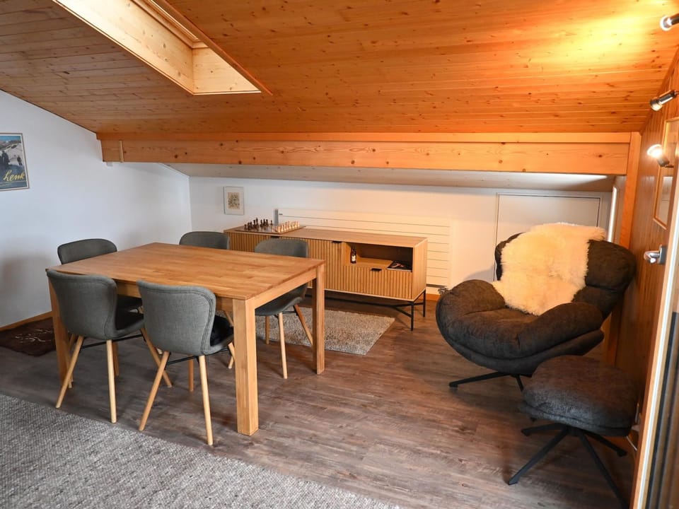 Chalet Waldchutz - Wohnung Anax Appartement/Fewo, Dusche, WC, 2 Schlafräume Apartment in Canton of Valais