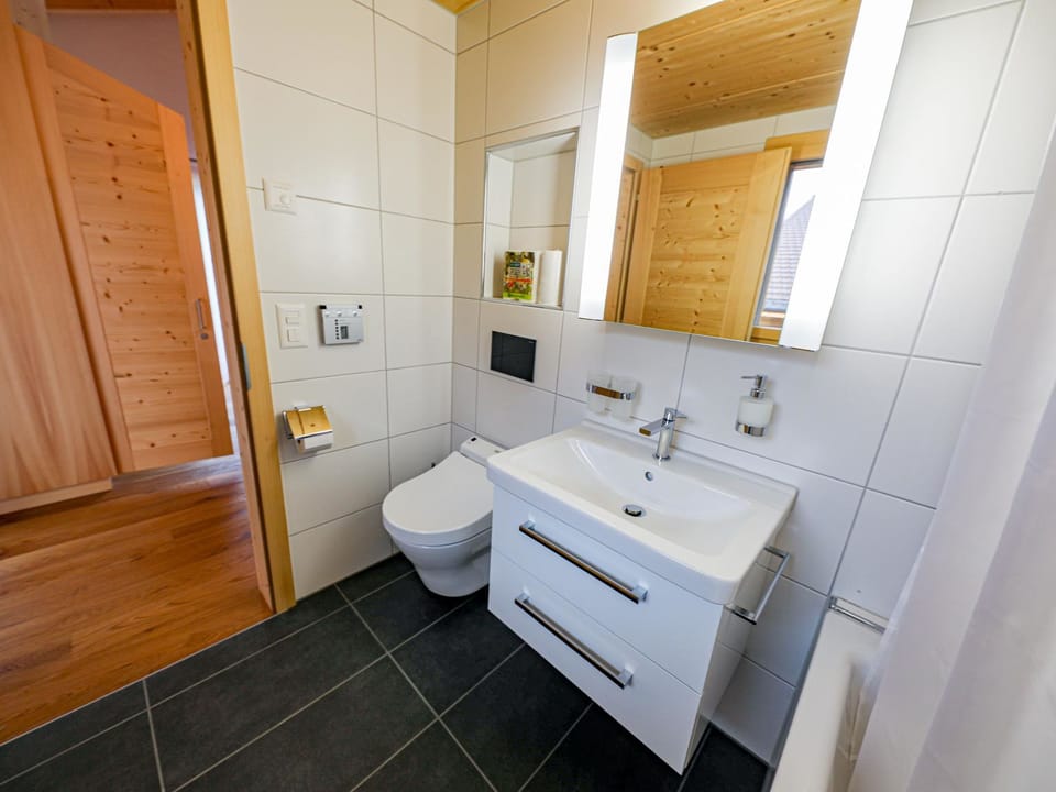 Bathroom / Wellness