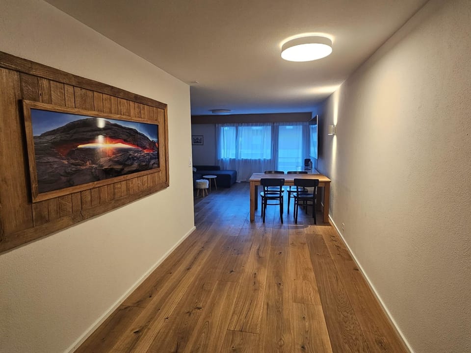 Lenk Unique Appartement/Fewo, Dusche und Bad, WC, 2 Schlafräume 4-Bettwohnung Apartment in Canton of Valais