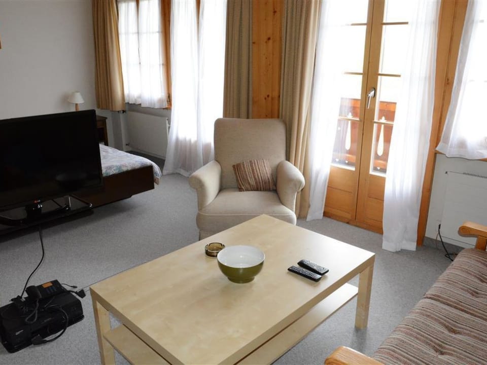 Mireille Nr. 4 Appartement/Fewo, Dusche oder Bad, WC 4-Bettwohnung Apartment in Saanen