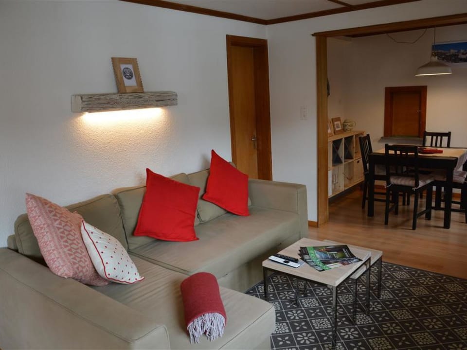 Oehrli Appartement/Fewo, Dusche oder Bad, WC 4-Bettwohnung Apartment in Saanen