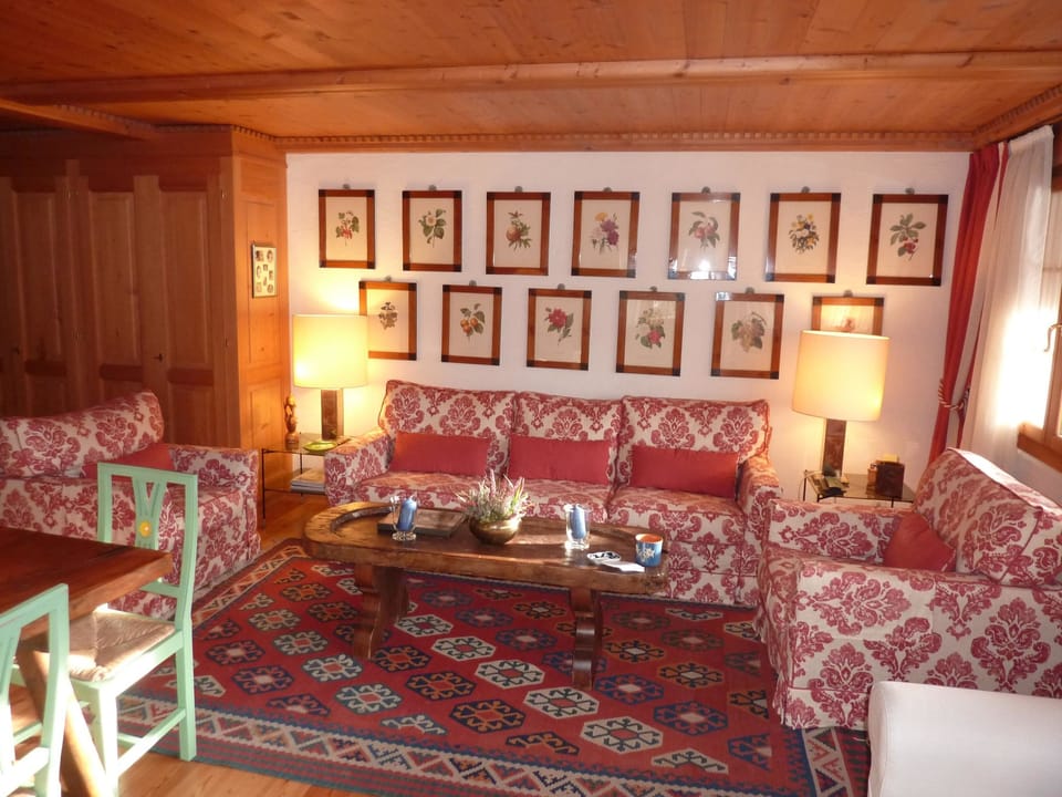 Drive (Nr. 3) Appartement/Fewo, Dusche oder Bad, WC 6-Bettwohnung Apartment in Saanen