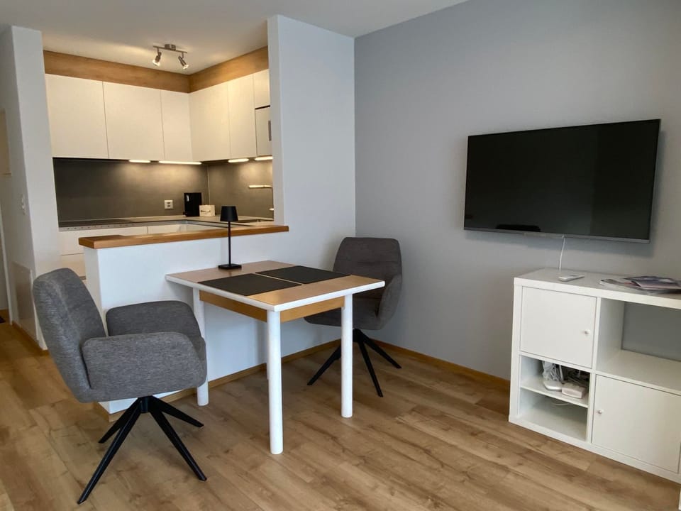 Haus Saturn Studio STUDIO Apartment in Canton of Valais