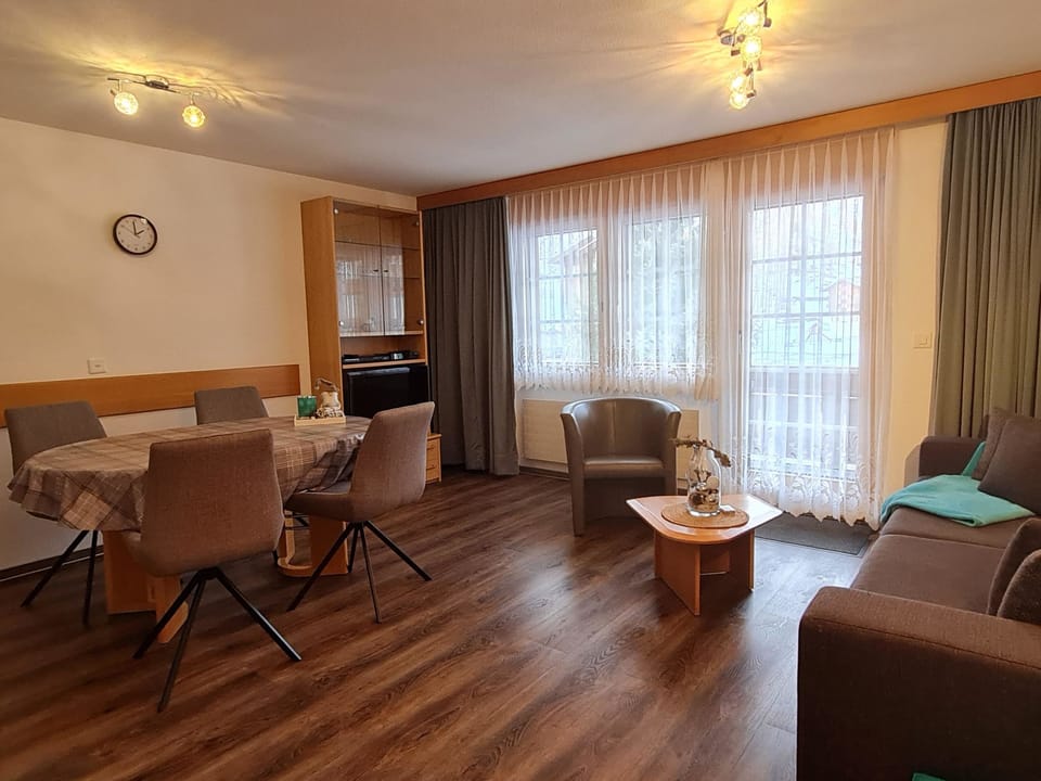 Orion Appartement/Fewo 4-Bettwohnung Nr. 53 Apartment in Canton of Valais