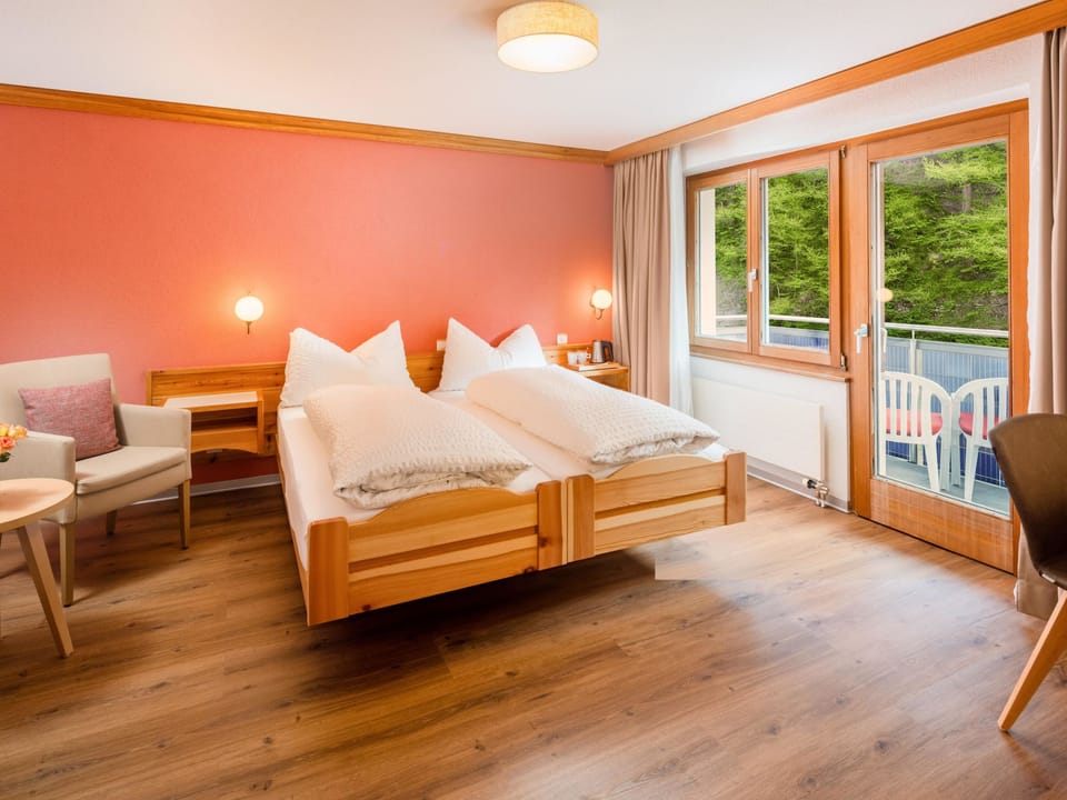 Ski-In-Ski-Out-Hotel Sport*** Doppelzimmer, Dusche, WC Doppelzimmer Budget Apartment in Canton of Valais