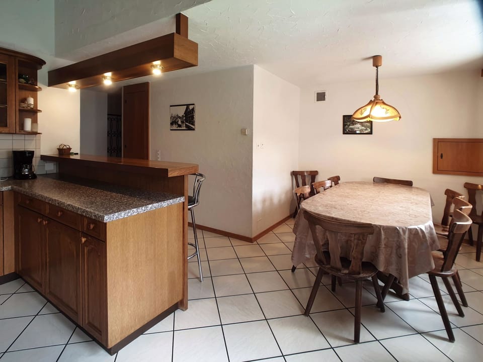 Etzel Appartement/Fewo 12-Bettwohnung Apartment in Saas-Fee