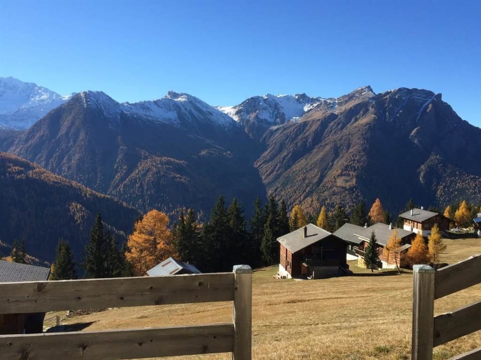 Chalet Bergkristall 4-Bettwohnung, Dusche, WC 4-Bettwohnung, Dusche, WC Apartment in Canton of Valais