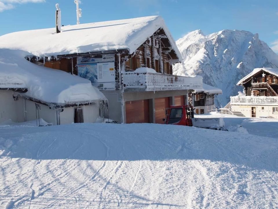 Chalet Skilift Appartement/Fewo, Dusche, WC 5-Bettwohnung Apartment in Canton of Valais