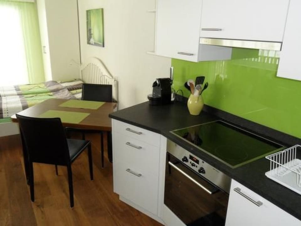 Helle Studiowohnung, ruhig und nahe bei den Bahn Apartment in Zermatt