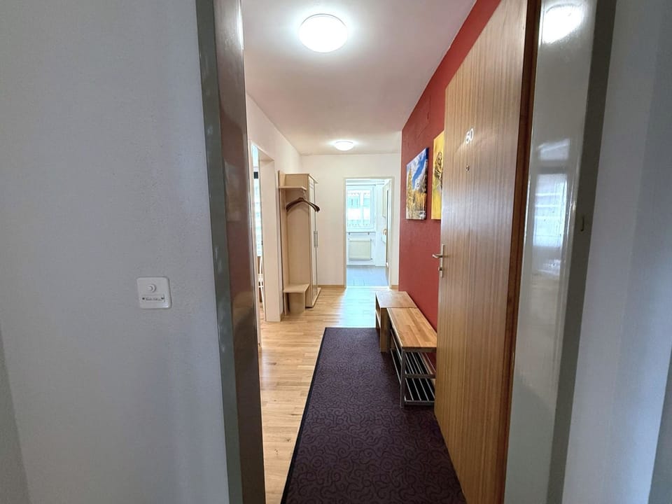Apollo 50 # 4-bed apartment, Bad, WC 4-Bettwohnung, Bad, WC Apartment in Canton of Valais