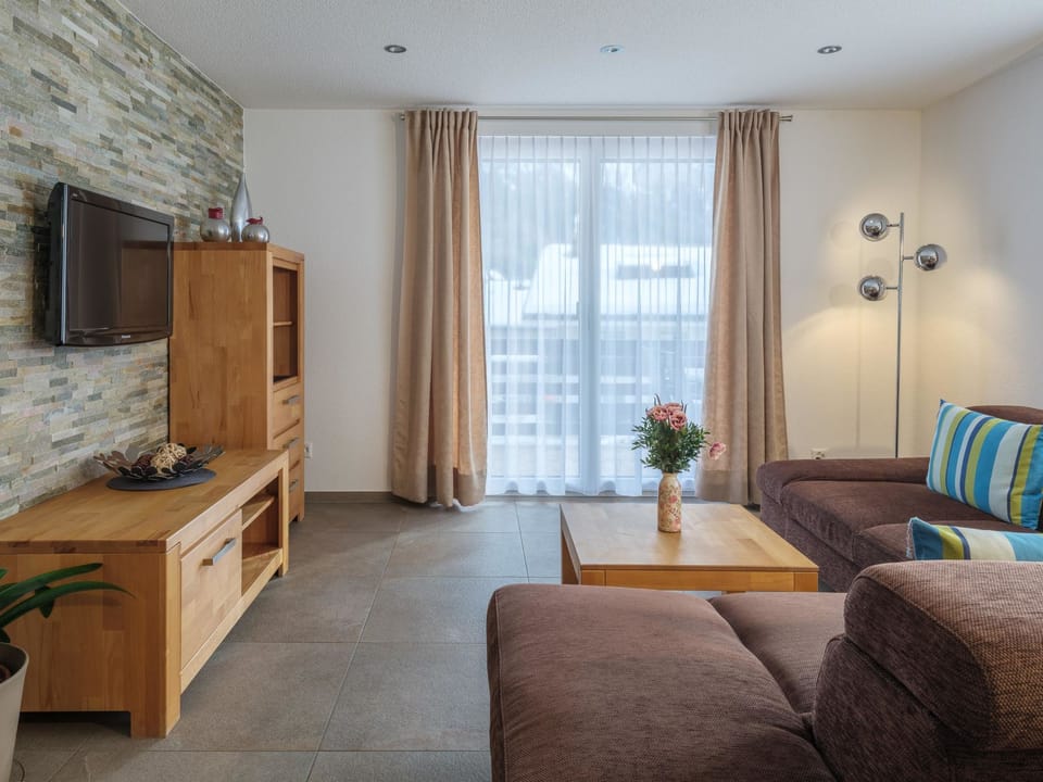 Alpen Leukerbad # 4-bed apartment, Dusche, WC Apartment in Canton of Valais