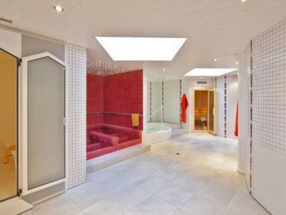 Ambassador B33 # 4-bed apartment, Dusche und Bad, WC 4-Bettwohnung, Dusche und B Apartment in Canton of Valais