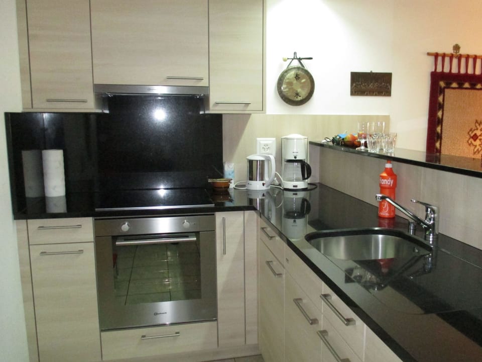 Domino 15 # 2-bed apartment, Dusche, WC 2-bed apartment, Dusche, WC Apartment in Canton of Valais