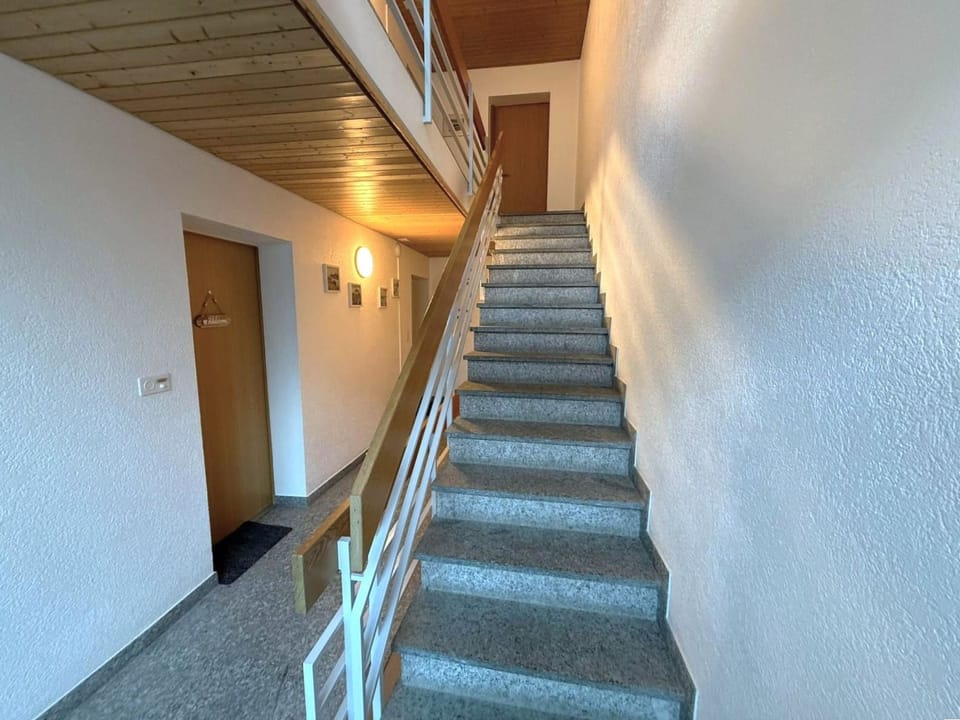 Salve 8 # 5-bed apartment, Bad, WC 5-Bettwohnung, Bad, WC Apartment in Canton of Valais