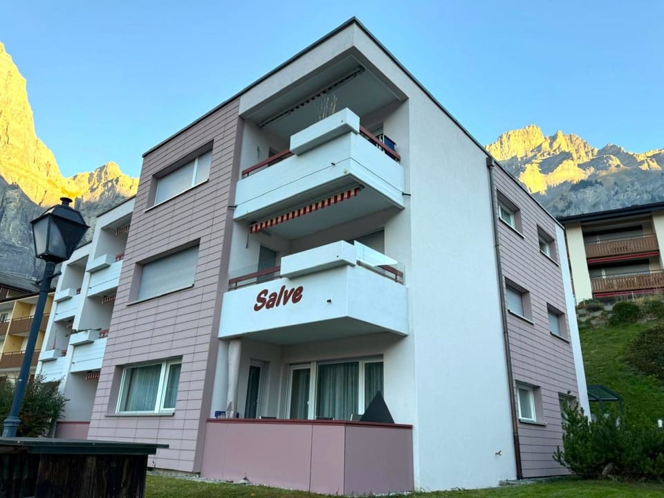 5-Bettwohnung, Bad, WC Apartment in Canton of Valais