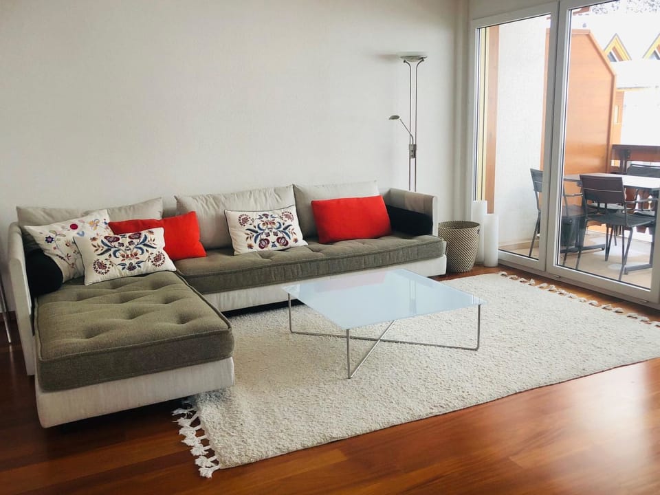 Edelweiss B 31 # 5-bed apartment, Dusche, WC 5-bed apartment, Dusche, WC Apartment in Canton of Valais