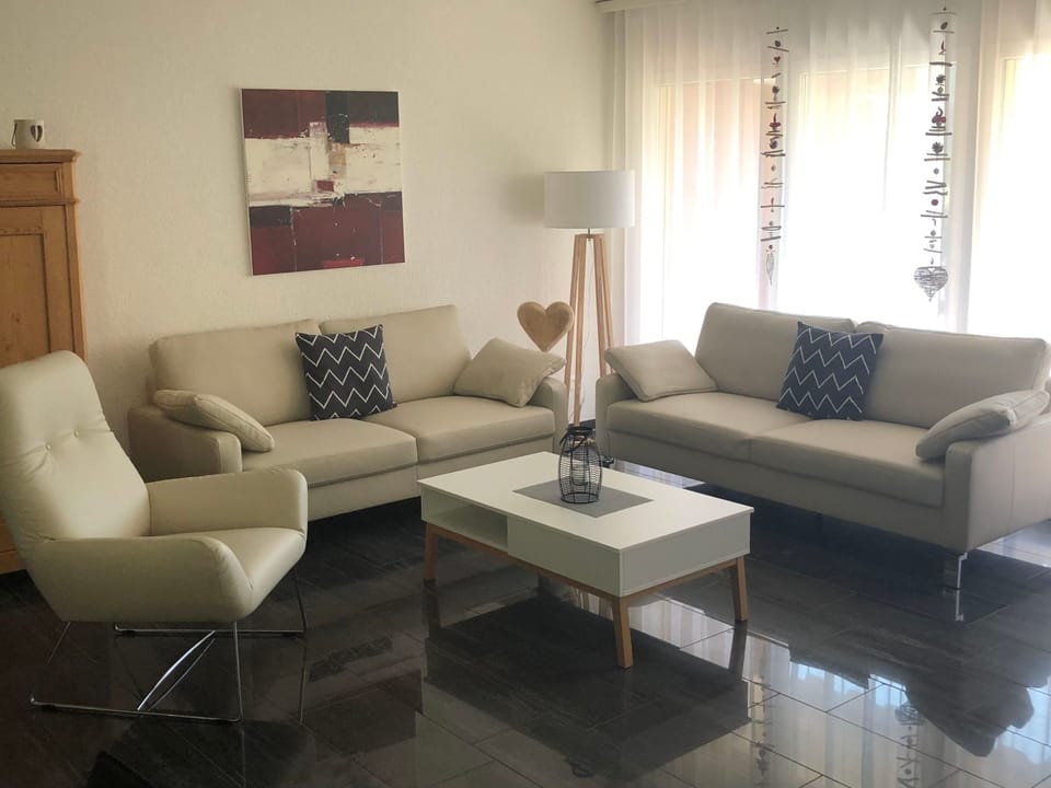 Edelweiss A 11 # 4-bed apartment, Dusche, WC 4-Bettwohnung, Dusche, WC Apartment in Canton of Valais