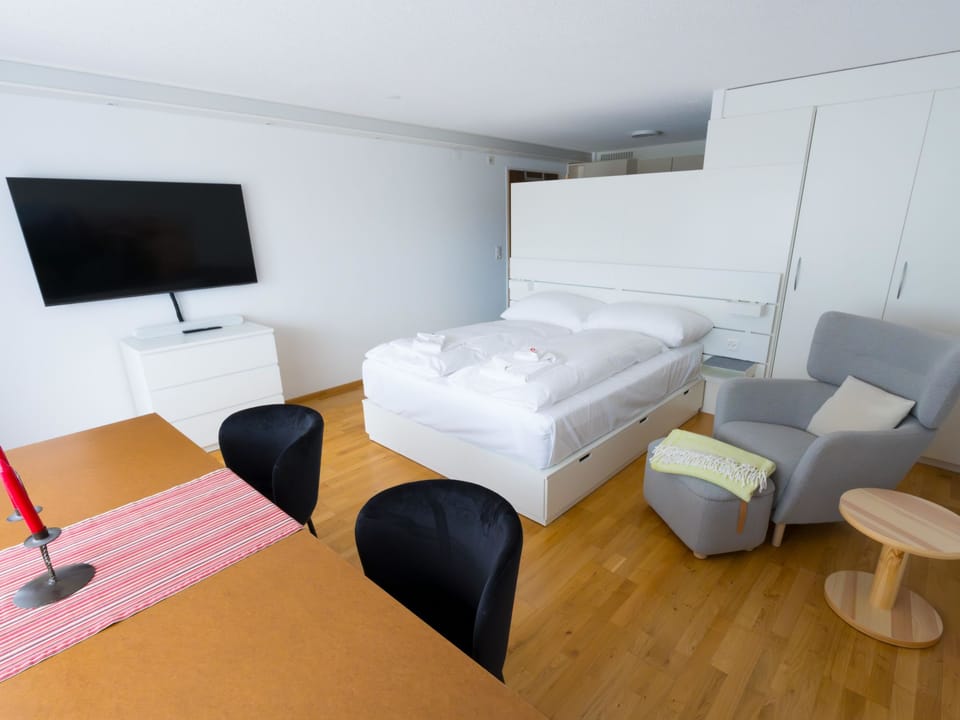 Olympia 54 # 2-bed apartment, Dusche, WC 2-Bettwohnung, Dusche, WC Apartment in Canton of Valais
