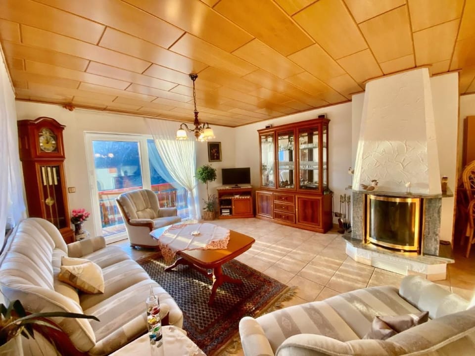 Chalet Kristall Vacation rental in Canton of Valais