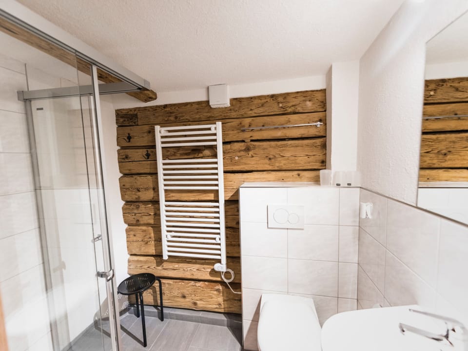 Ferienwohnungen im Schloss, (Nufenen). Apartment in Canton of Grisons