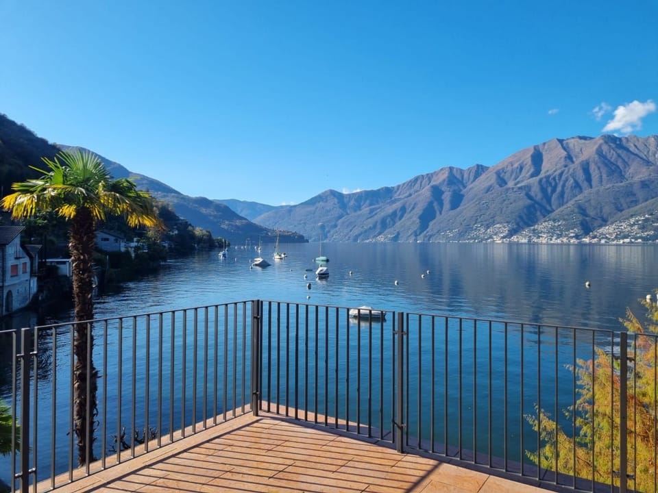 Casa Andrea Panorama Apartment in Canton of Ticino