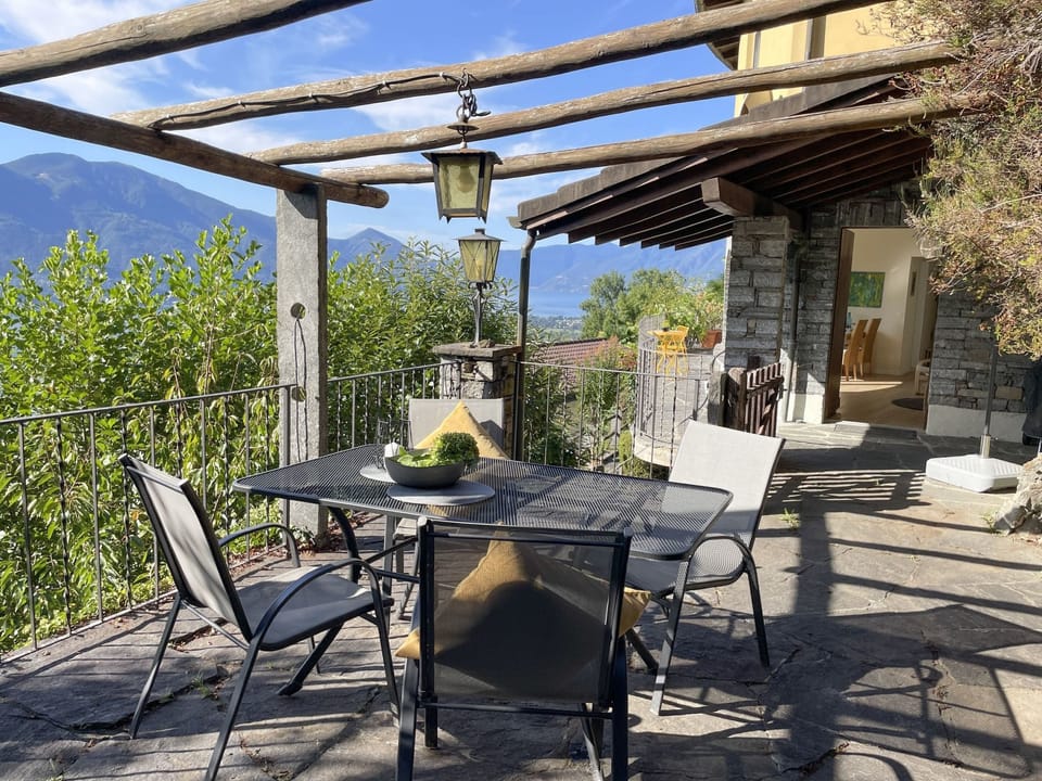Casa Riale sotto Apartment in Locarno