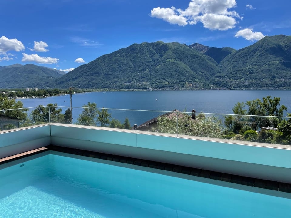 Luxury Apartment Apartment in Locarno