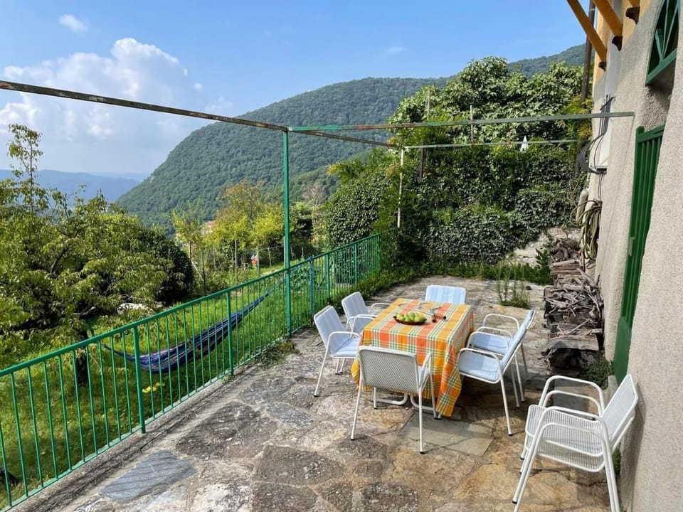 Palazzo Petraglio – grosszügiges Ferienhaus Vacation rental in Canton of Ticino