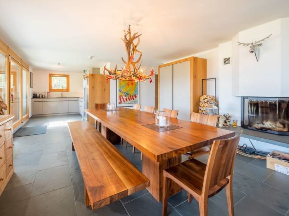 Kitchen / Dining Room