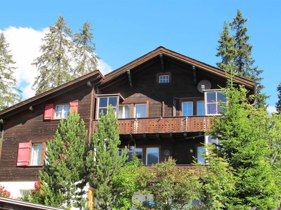 Chalet Waldesruh (2 ZWhg.) 4-Bettwohnung Apartment in Arosa