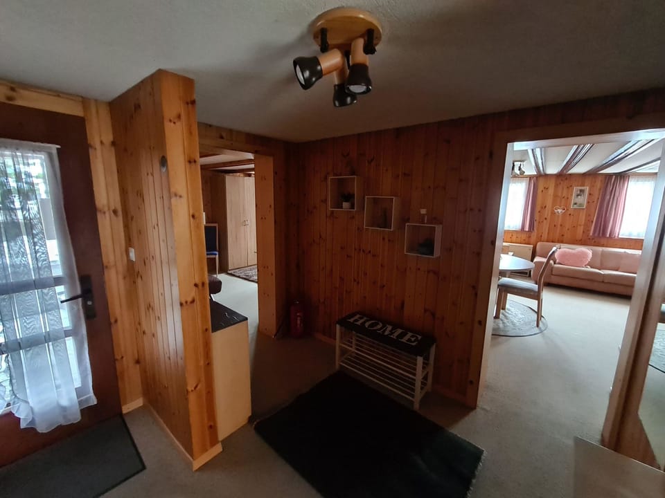 Appartement/Fewo, Bad, WC, 4-Bettwohnung Apartment in Arosa