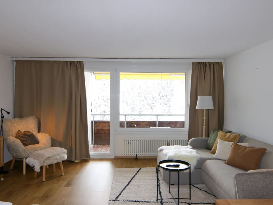Appartement/Fewo, Dusche, WC, 6-Bettwohnung Apartment in Arosa