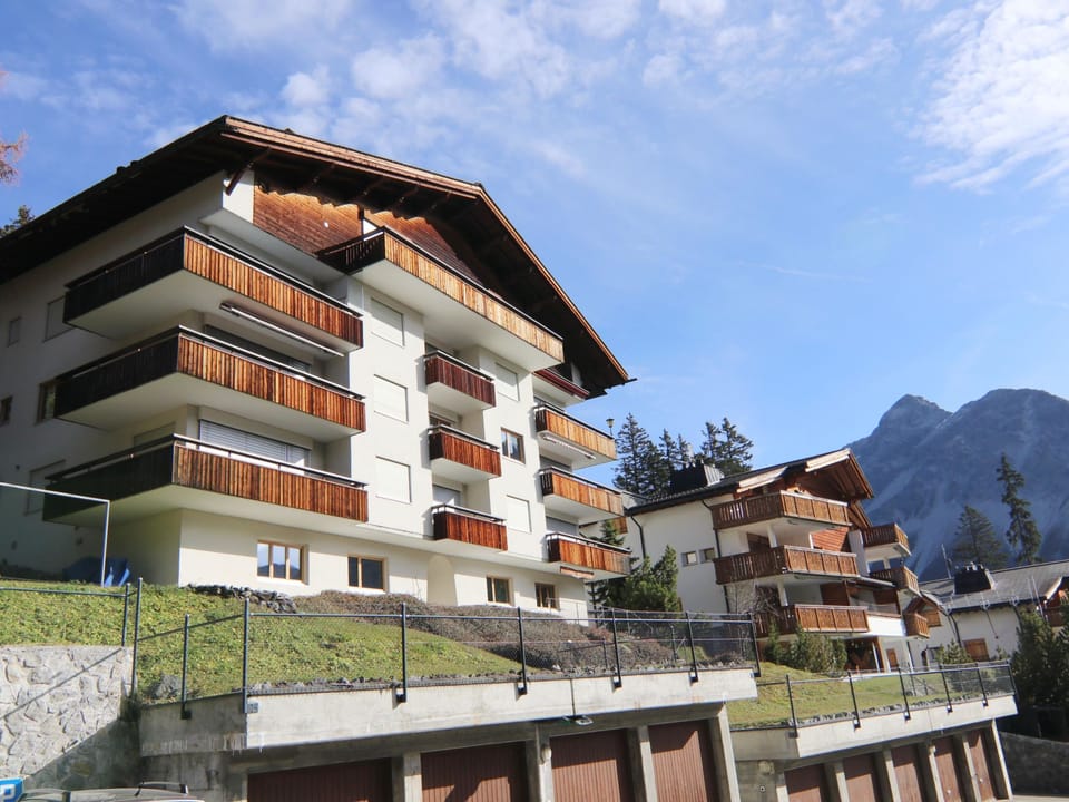 Appartement/Fewo, Dusche, WC, 4-Bettwohnung Apartment in Arosa