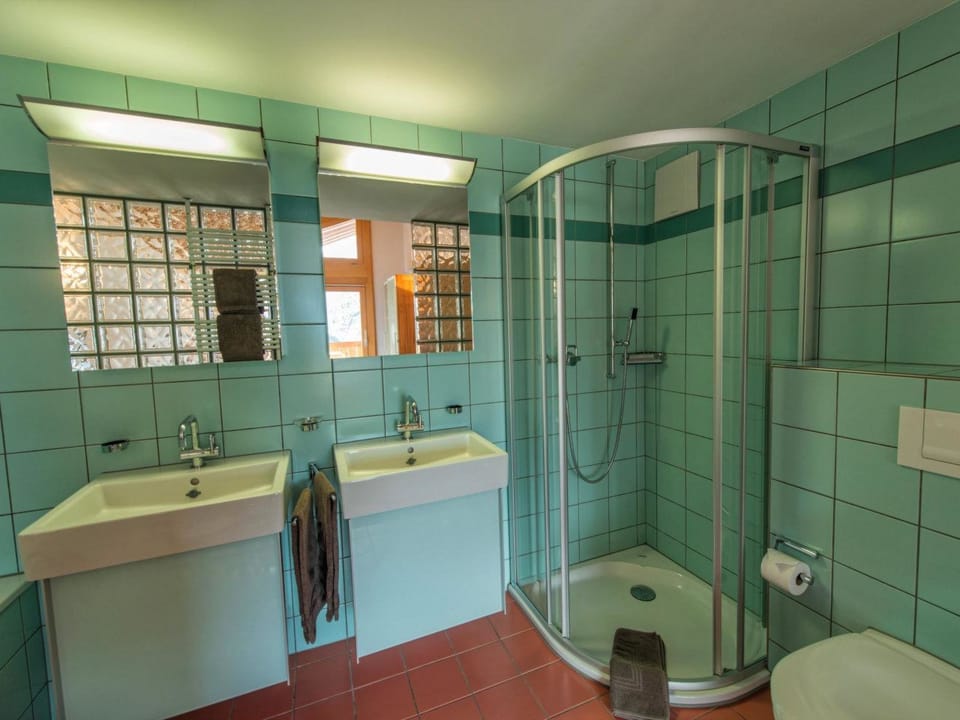 Neiva 3-Zimmer Ferienwohnung mit Südbalkon, 88 m2 Apartment in Arosa