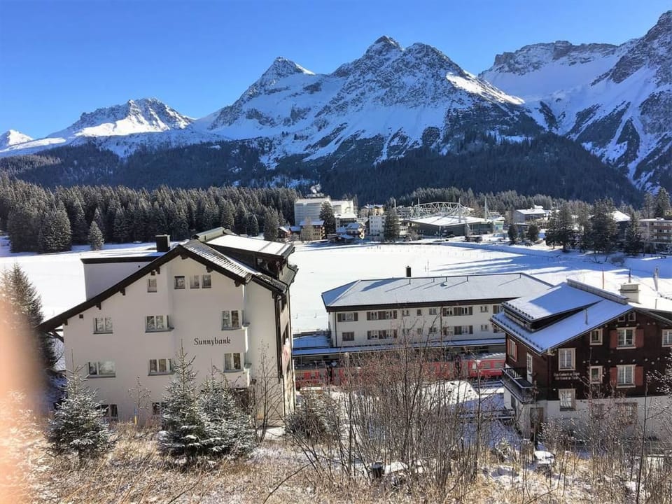 10-Bettwohnung Apartment in Arosa