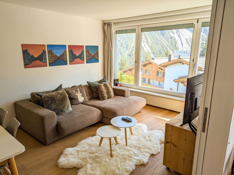 Appartement/Fewo, Dusche, WC, 6-Bettwohnung Apartment in Arosa