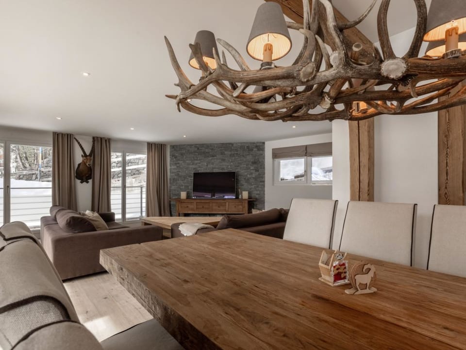 144 m2 Ferienwohnung mit grossem Südbalkon Apartment in Arosa