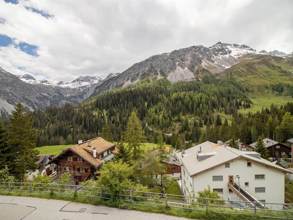 Weisshorn - Appartment Apartment in Arosa