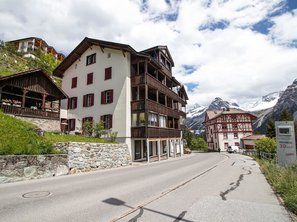 Weisshorn - Appartment Apartment in Arosa