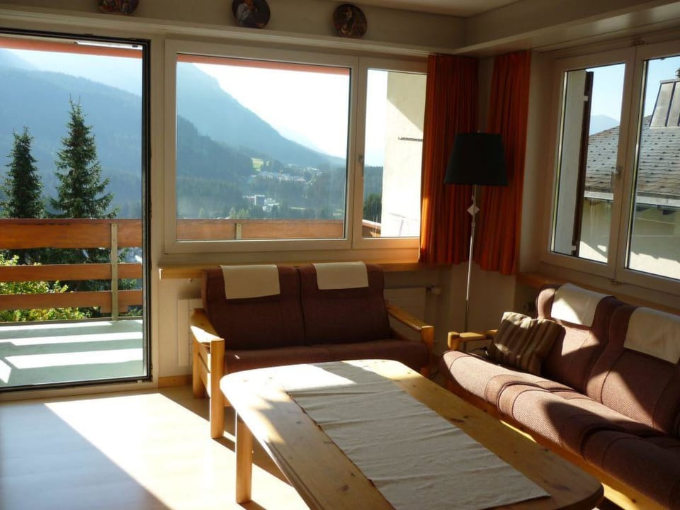 Haus Curver Bächtold Appartement/Fewo,   5-Bettwohnung (4.5 Zimmerwohnung) Apartment in Canton of Grisons
