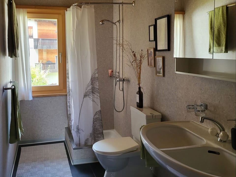 Bathroom / Wellness