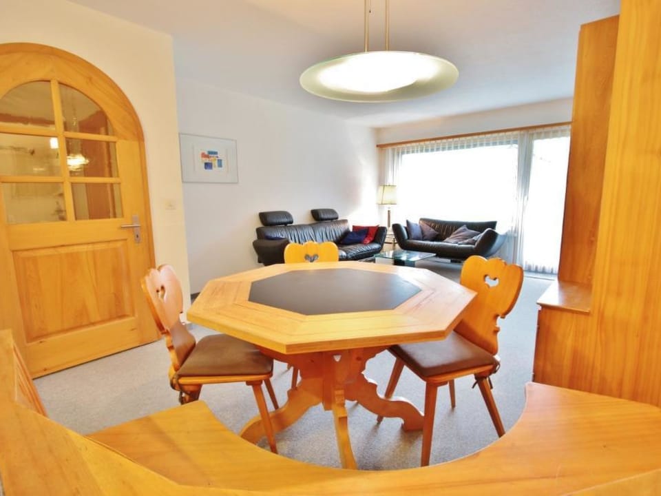 Jasmin 202 2½-Zimmerwohnung Apartment in Davos