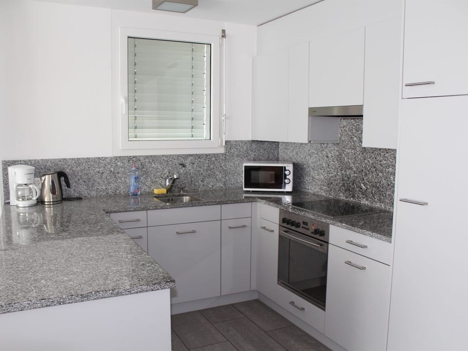 Mühlestrasse 3B (MAI) Appartement/Fewo, Dusche oder Bad, WC 3½-Zimmerwohnung Apartment in Davos