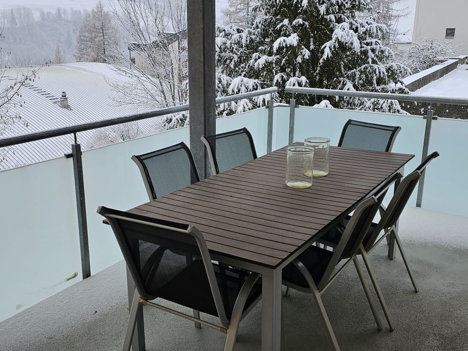 Casa a Sulegl Jacober Appartement/Fewo, Dusche und Bad, WC, 2 Schlafräume Apartment in Canton of Grisons